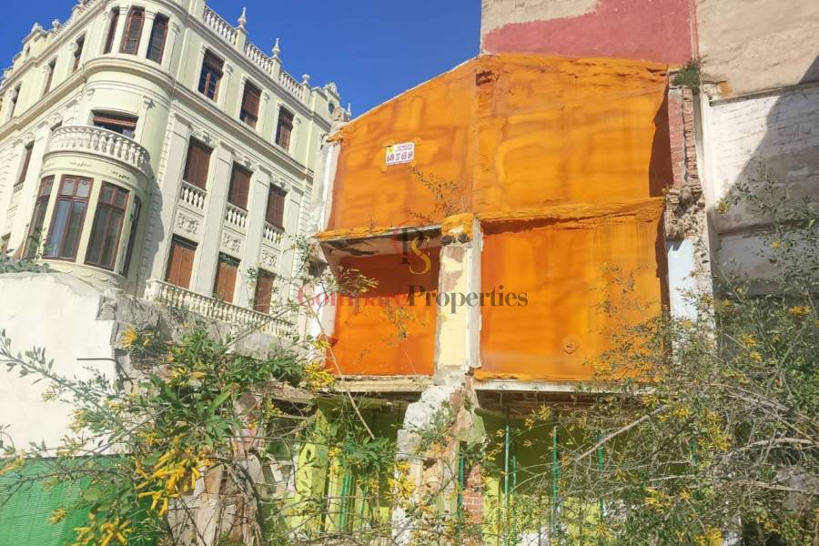Sale - Apartment - Oliva - 