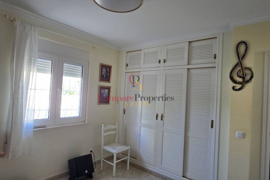 Sale - Villa - Orba Valley - Orba
