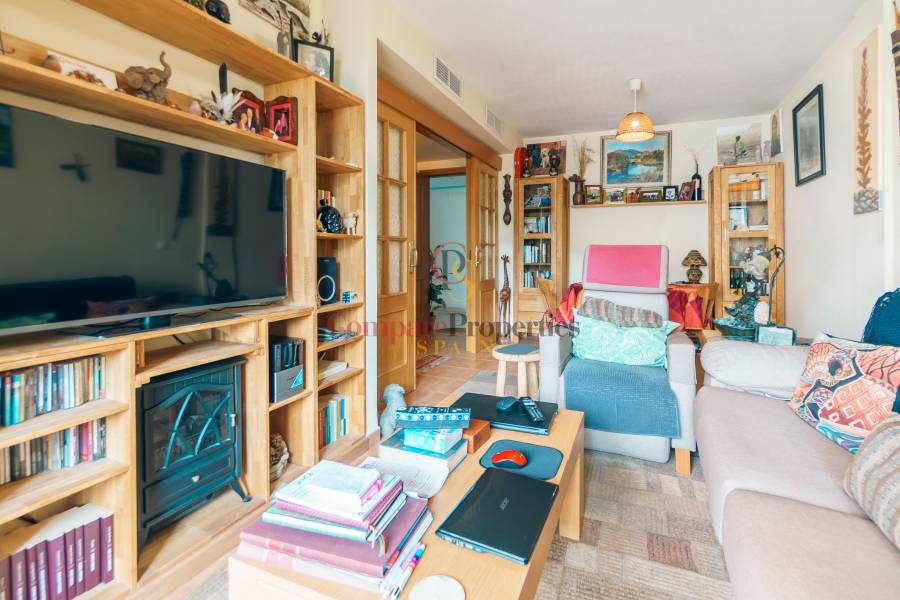 Sale - Apartment - Albir