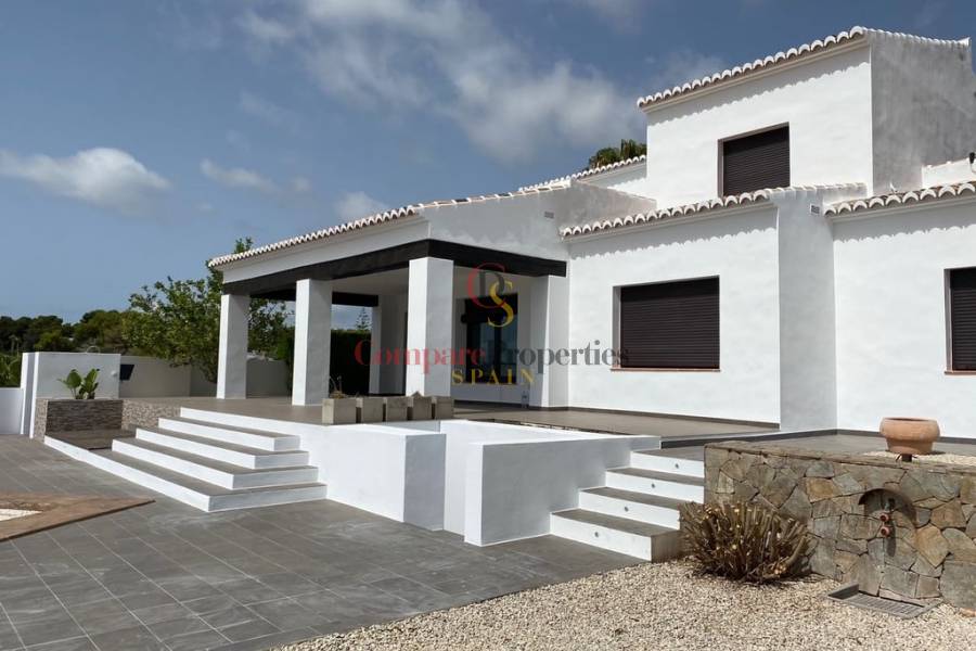 Sale - Villa - Moraira