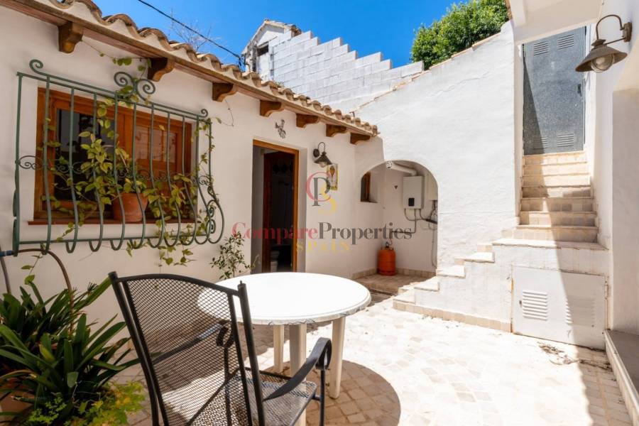 Sale - Villa - Jávea - La Lluca - La Tarraula