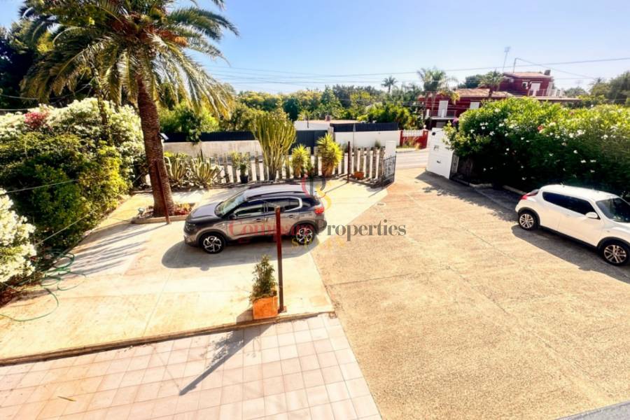 Sale - Villa - Dénia - Las Rotas