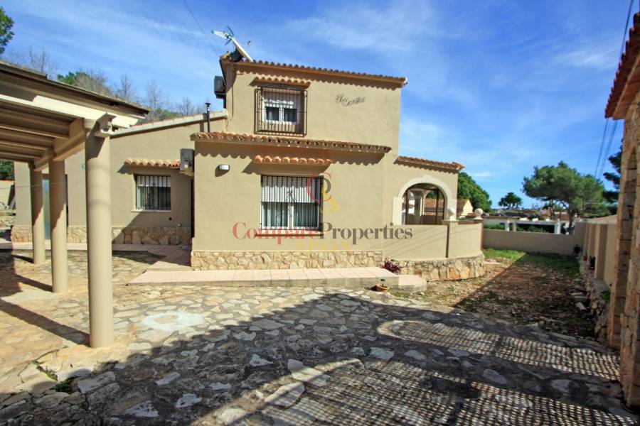 Sale - Villa - Dénia - Montgo