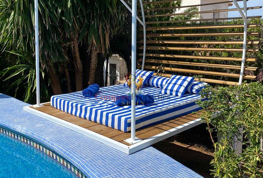 Sale - Villa - Dénia - Montgo