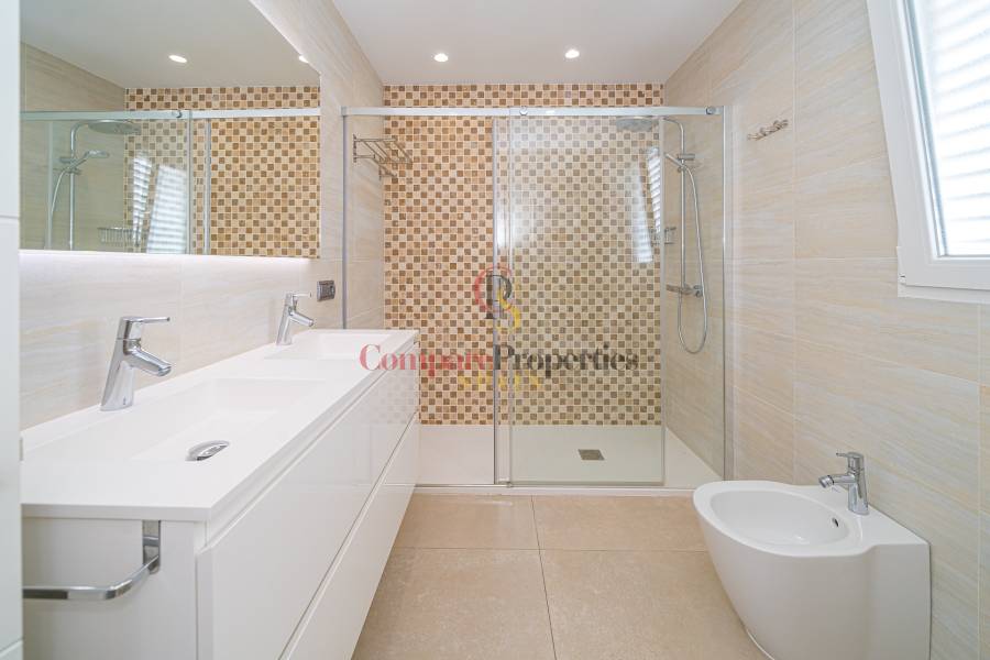 Verkauf - Villa - Albir