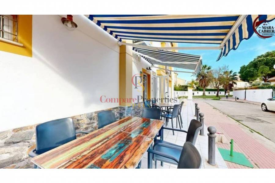 Venta - Apartment - Oliva - 