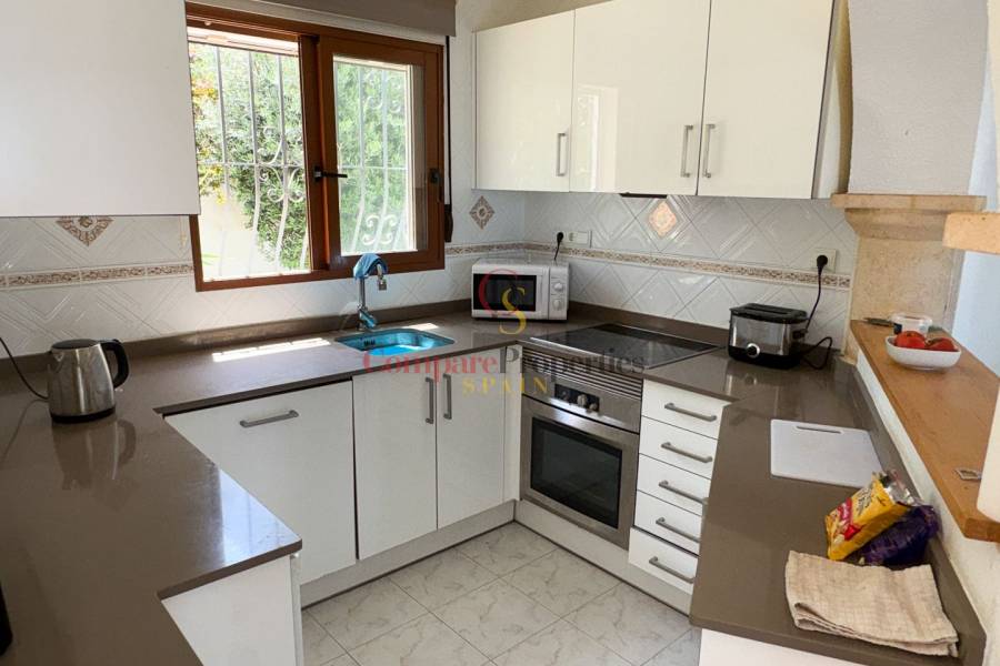 Sale - Villa - Dénia - Montgo