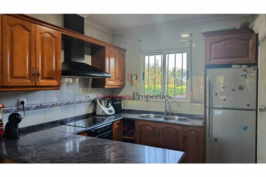 Sale - Apartment - Oliva - 