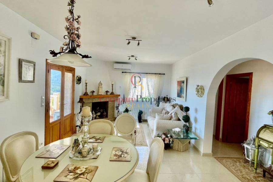 Sale - Villa - Jalon Valley - Valley / Urbanización