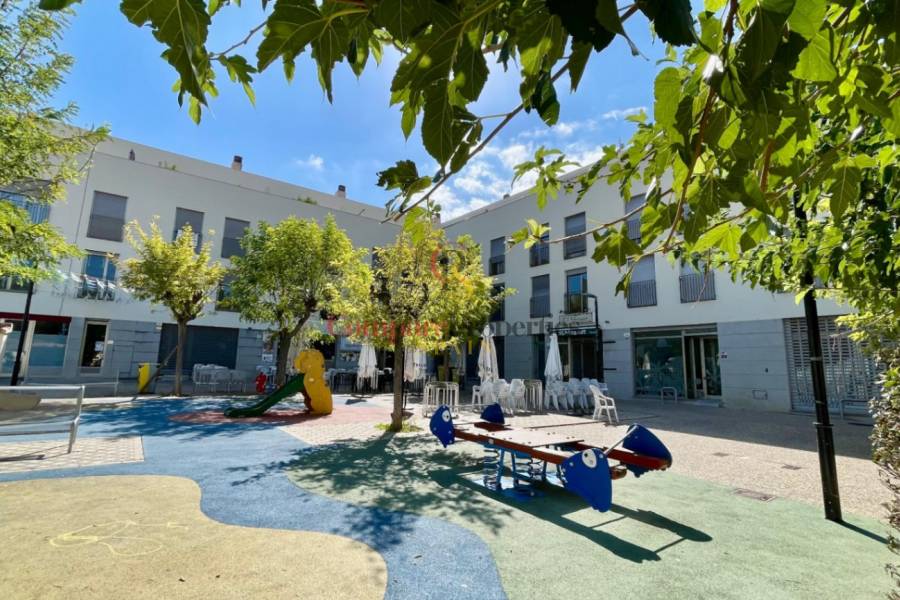 Sale - Apartment - Jalon Valley - Ciudad