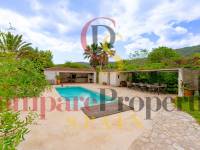 Sale - Villa - Jalon Valley - Campo