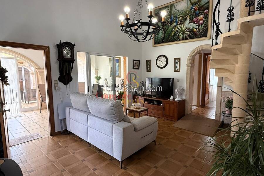 Sale - Villa - Dénia