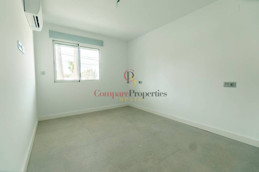 Venta - Villa - Albir