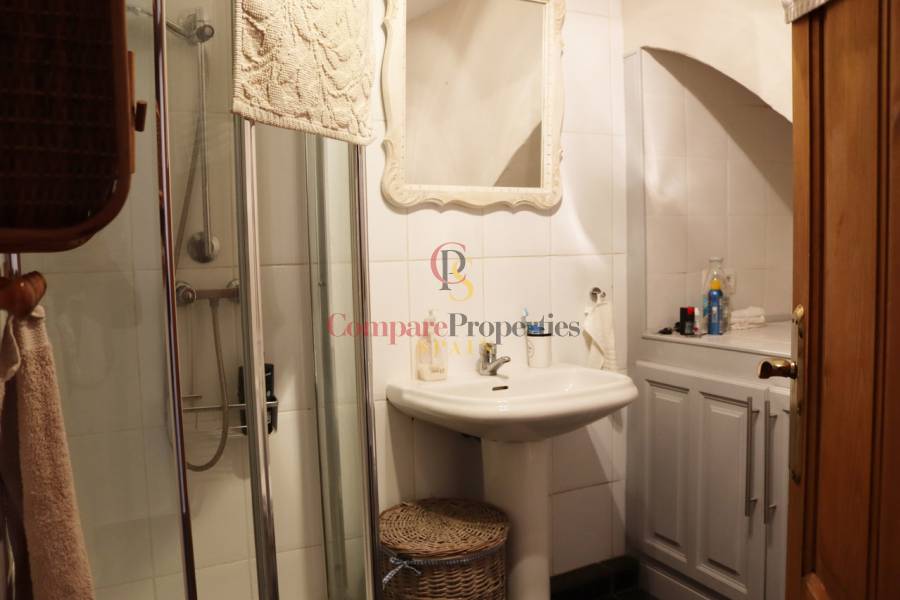 Sale - Townhouses - Jalon Valley - 