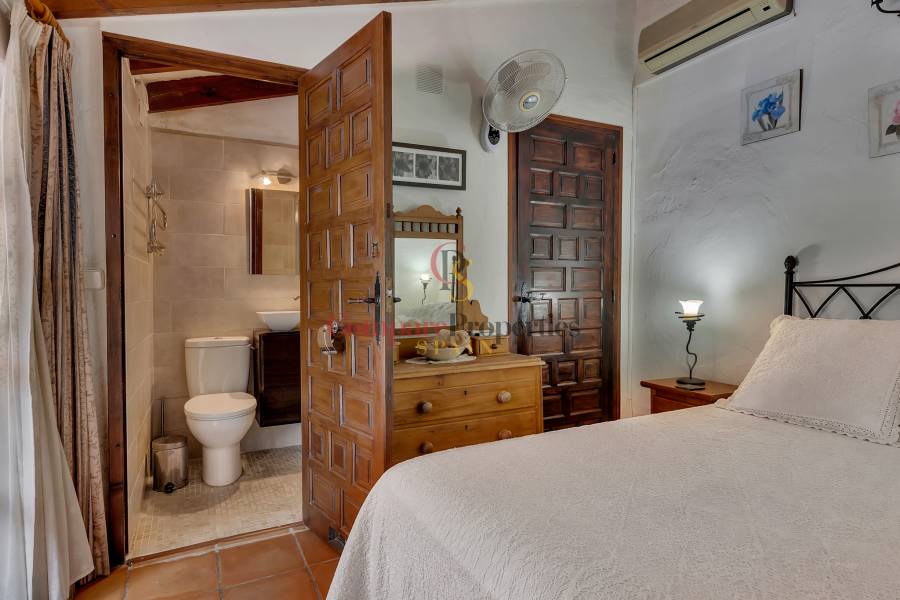 Verkoop - Villa - Jalon Valley - 