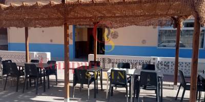 Villa - Sale - Piles - 