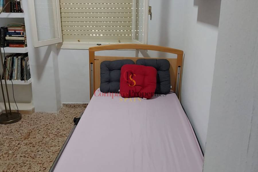 Sale - Villa - Dénia
