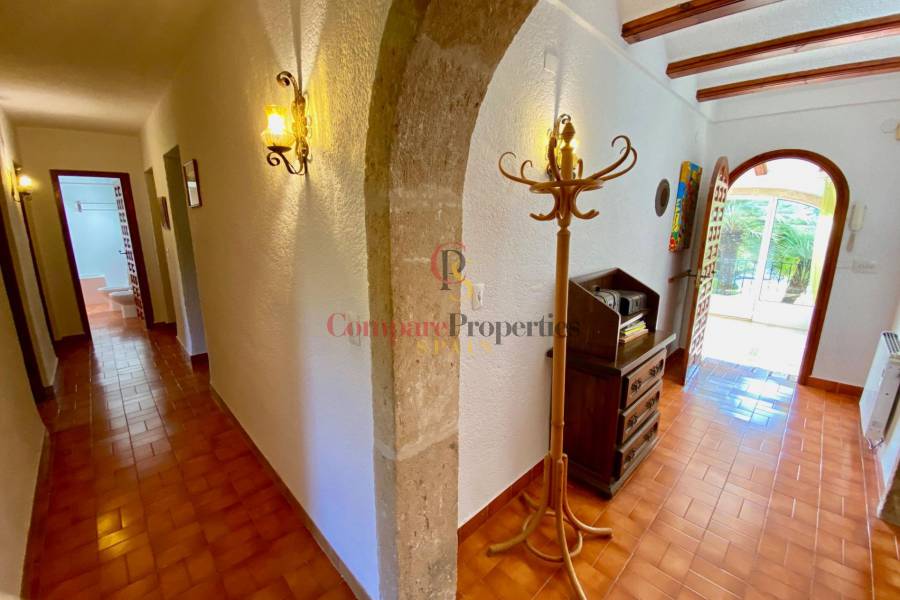 Sale - Villa - Jávea