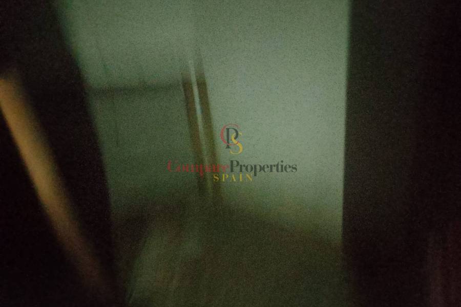 Sale - Apartment - Oliva - 