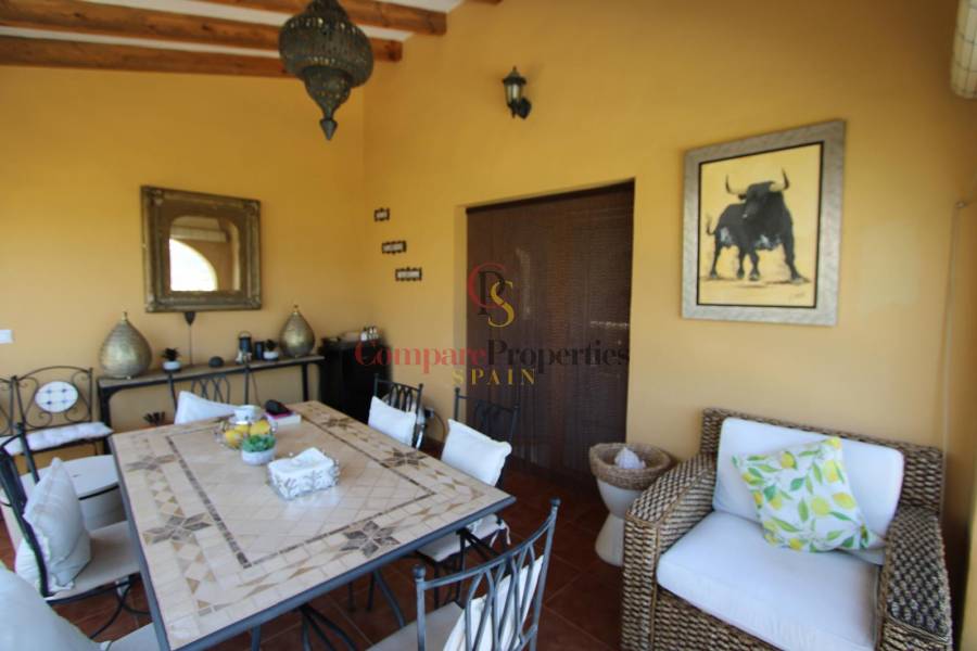 Verkoop - Villa - Orba Valley - Orba