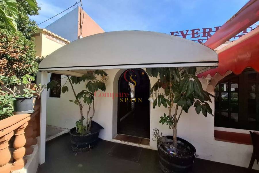 Verkauf - Commercial Units - Jávea