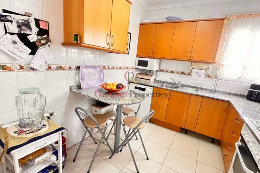 Sale - Villa - Dénia - Montgo