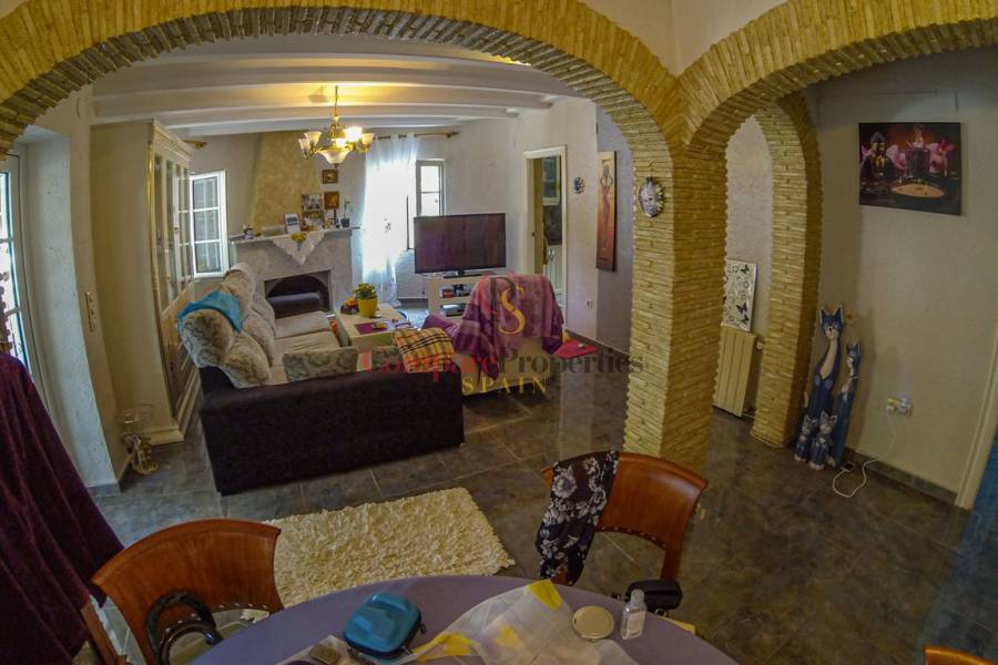 Sale - Villa - Dénia