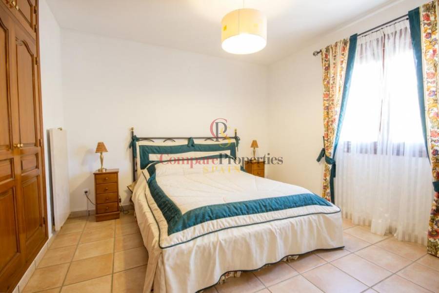 Verkoop - Villa - Orba Valley - Orba