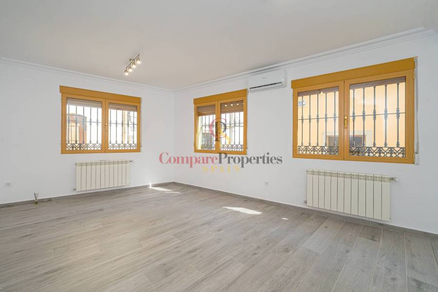 Vente - Villa - Jalon Valley - Centro