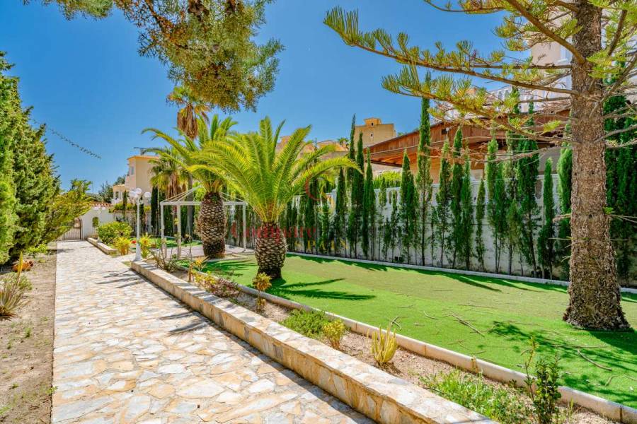Sale - Villa - Calpe