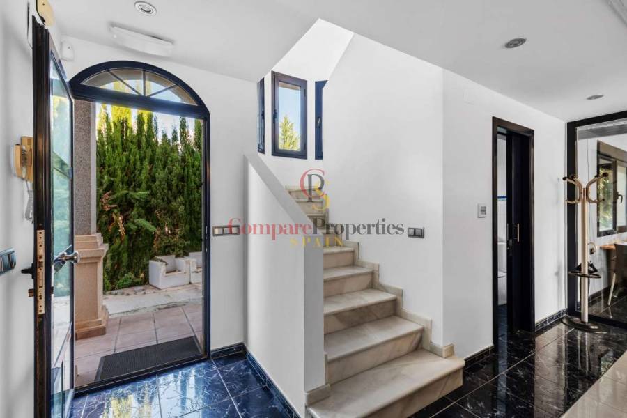 Sale - Villa - Calpe