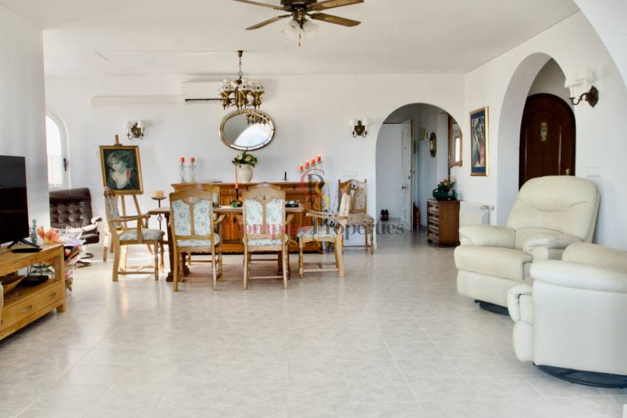 Sale - Villa - Alfaz Del Pi - Cautivador