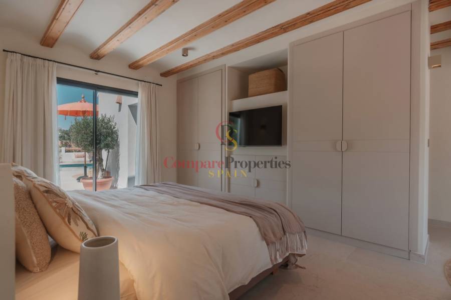 Vente - Villa - Jávea