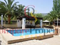 Sale - Villa - Jalon Valley - Campo