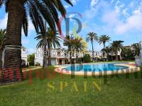 Sale - Townhouses - Dénia