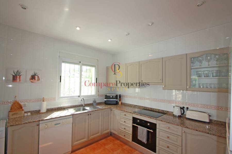 Venta - Villa - Jalon Valley - Jalon