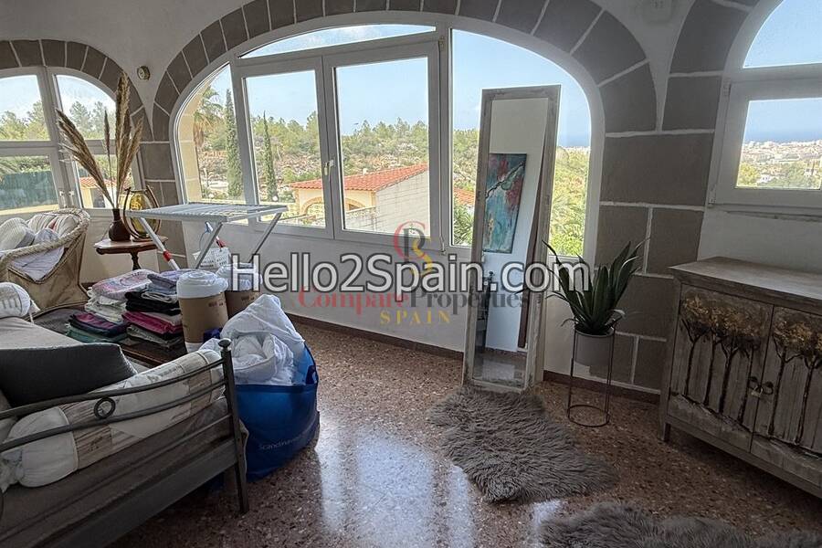 Sale - Villa - Dénia