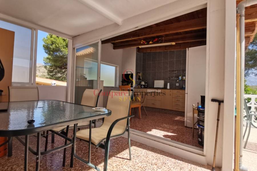 Venta - Semi-Detached Villa - La Nucia - Centro