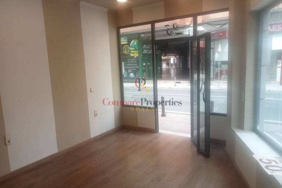 Sale - Apartment - Oliva - 