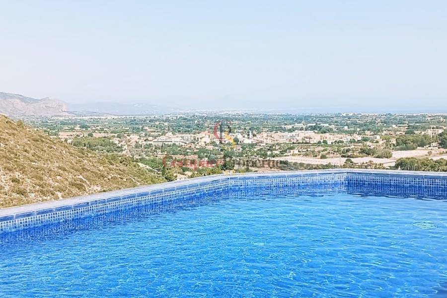 Venta - Villa - Dénia