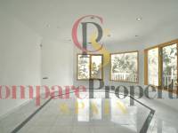 Sale - Villa - Benhavis - El Paraiso Alto