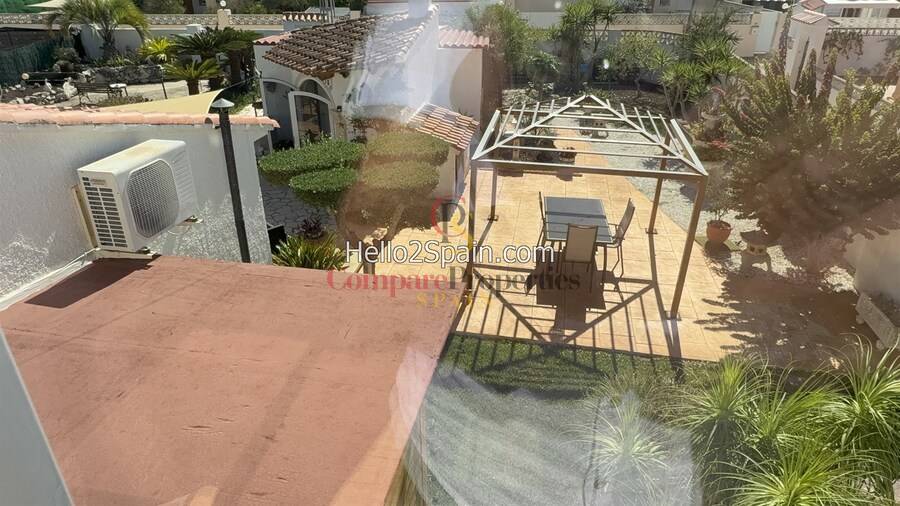 Sale - Villa - Dénia