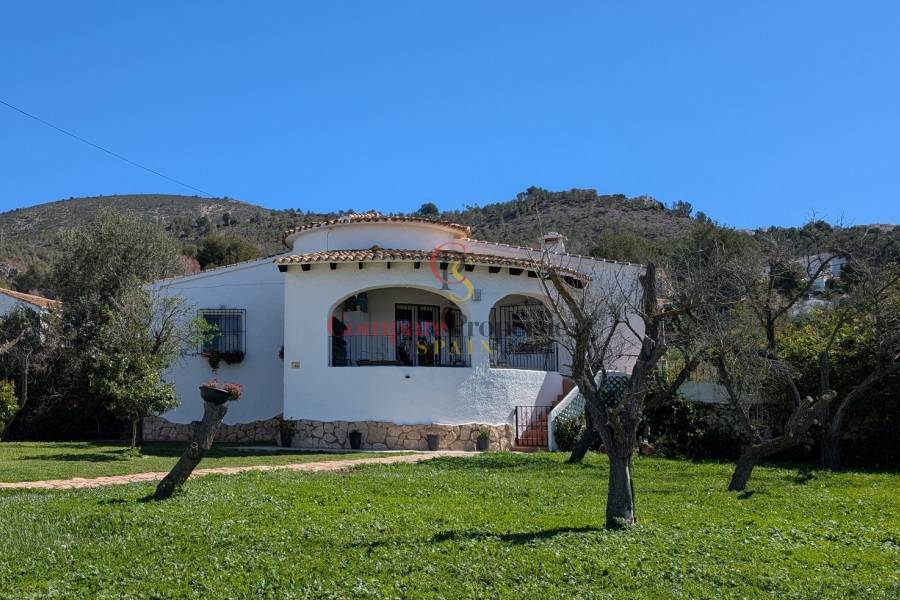 Verkoop - Villa - Benitachell - Pueblo Alcazar
