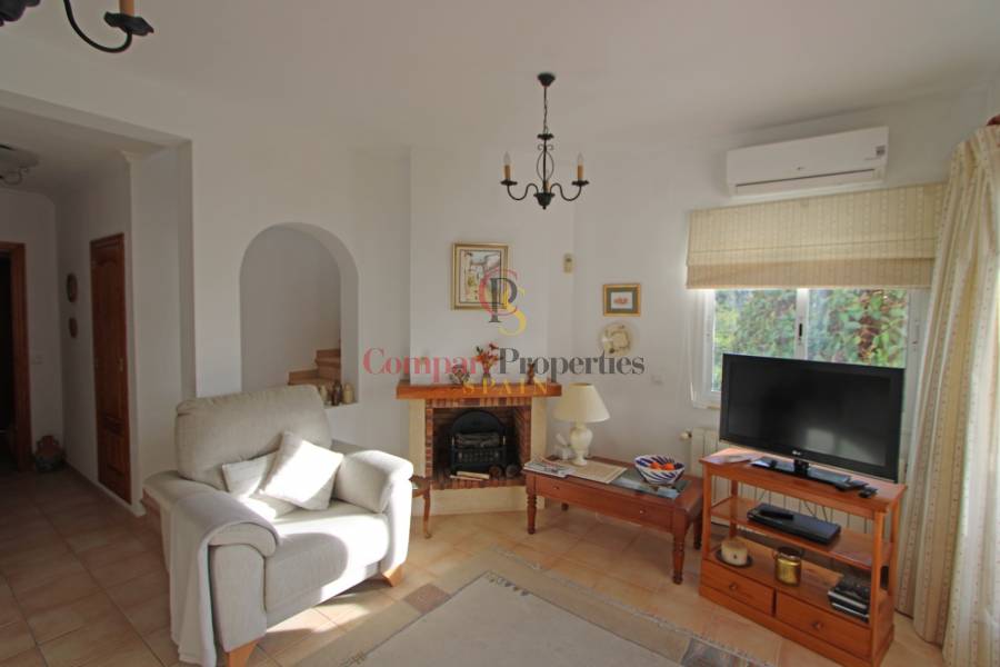 Sale - Bungalow - Jalon Valley - Jalon