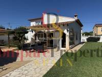 Sale - Villa - Dénia