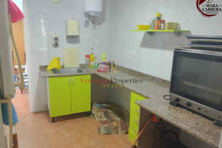 Sale - Apartment - Xeresa