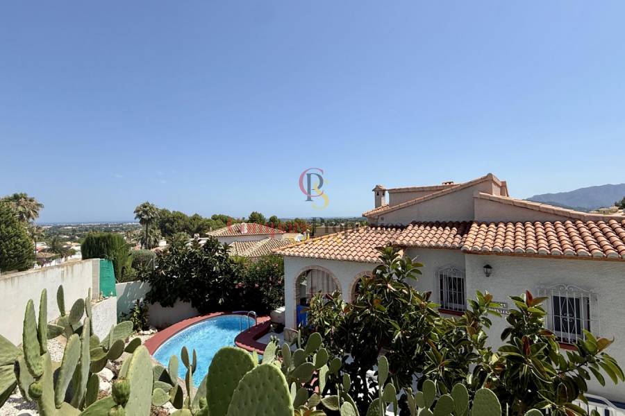 Sale - Villa - Pedreguer - 