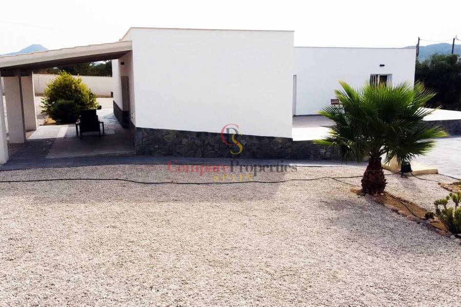 Venta - Villa - Macisvenda