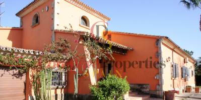 Villa - Sale - Dénia - Dénia