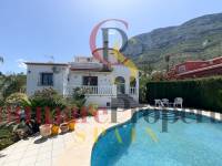 Sale - Villa - Dénia - Montgo